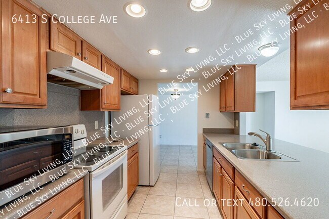 Building Photo - 6413 S College Ave