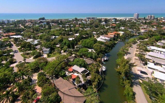 Foto del edificio - 134 Island Cir