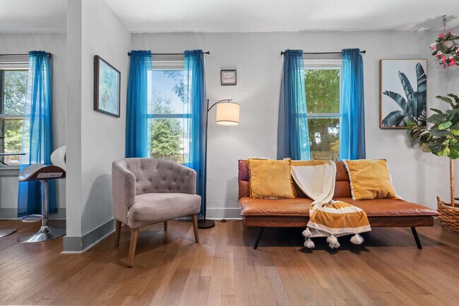 Foto del edificio - 2 Mead Dr