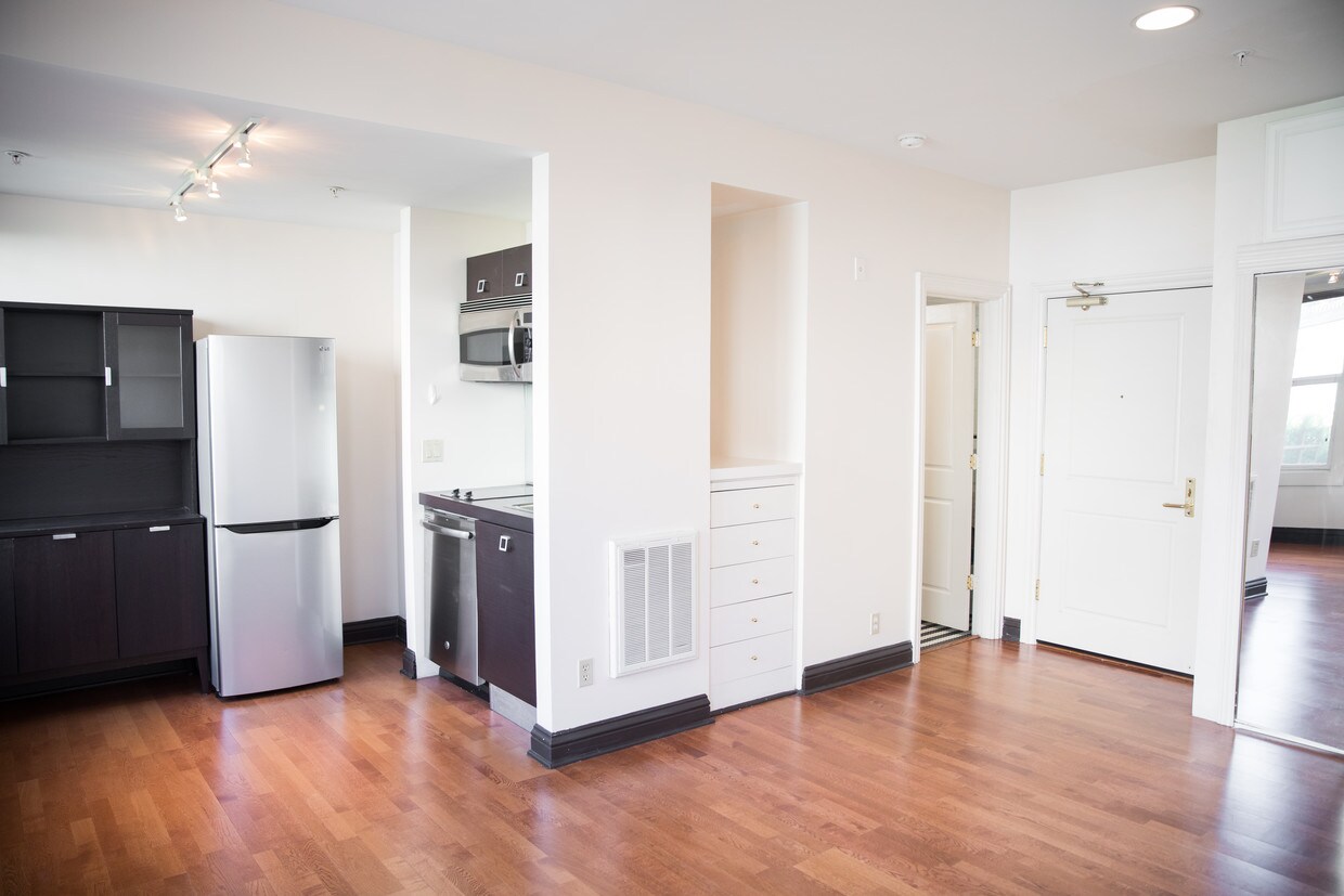 Foto principal - 725 Pine St
