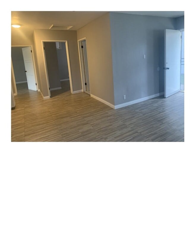 Building Photo - 253 S Bandy Ave