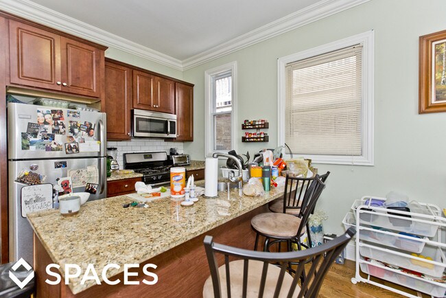 Foto del edificio - 3554 W Wrightwood Ave