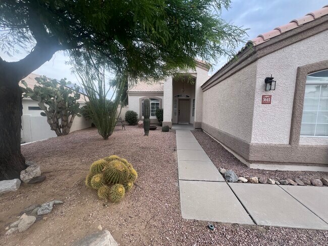 Foto del edificio - 3641 W Arrowwood Pl