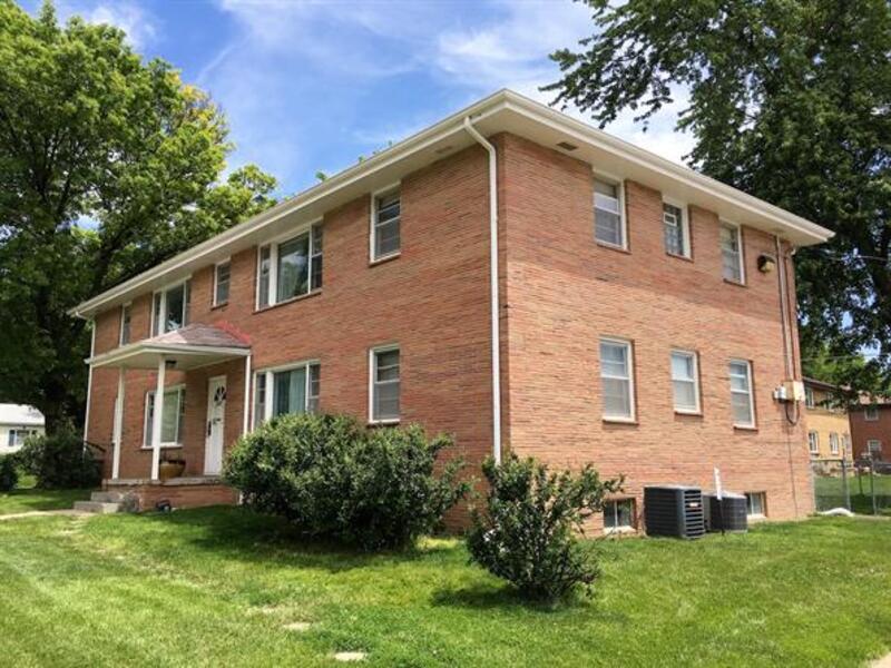 Primary Photo - 8207 Grover St