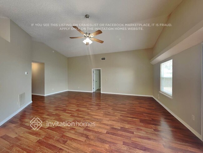 Building Photo - 8488 Branchwater Dr