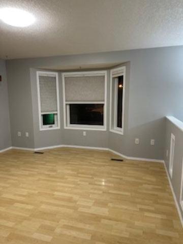 Photo du bâtiment - 4 bedroom in Grande Prairie AB T8X 1S3