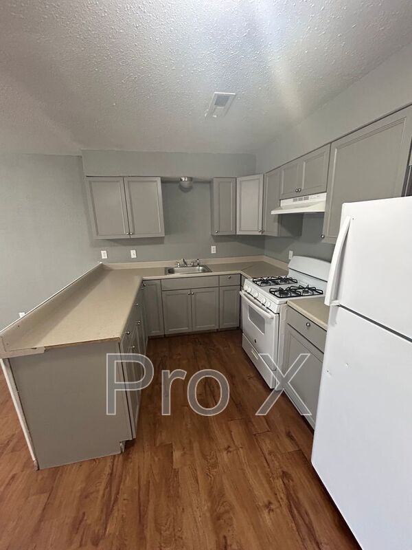 Foto del edificio - 405 Park St