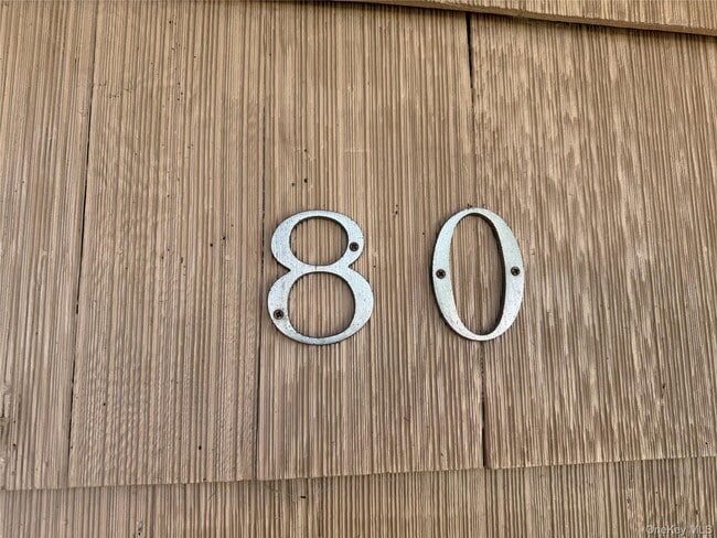 Photo - 80 Maxwell Ave Apartment