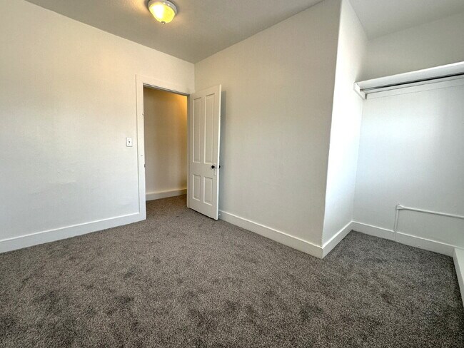 Foto del edificio - Two Bedroom Apartment in Downtown Westminster
