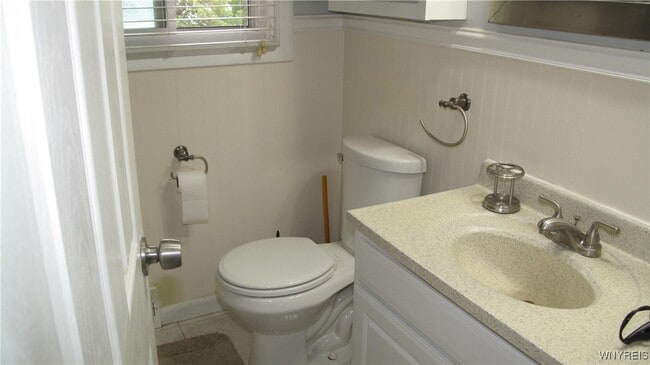 Building Photo - 4723 Tuscarora Rd