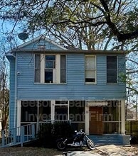 Building Photo - 533 Merrick St