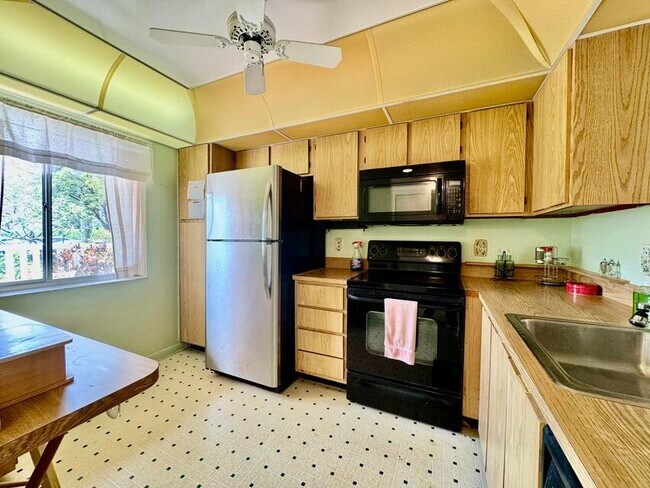 Foto del edificio - 7145 Huntington Ln