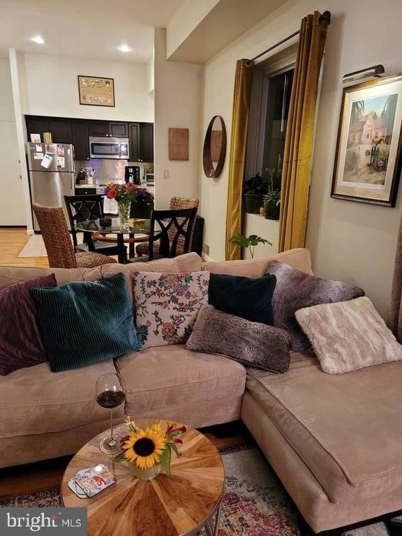 Foto principal - 932 Pine St