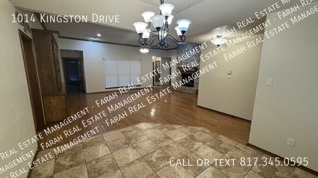 Building Photo - 1014 Kingston Dr