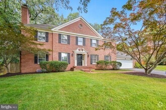 Building Photo - 1210 Suffield Dr