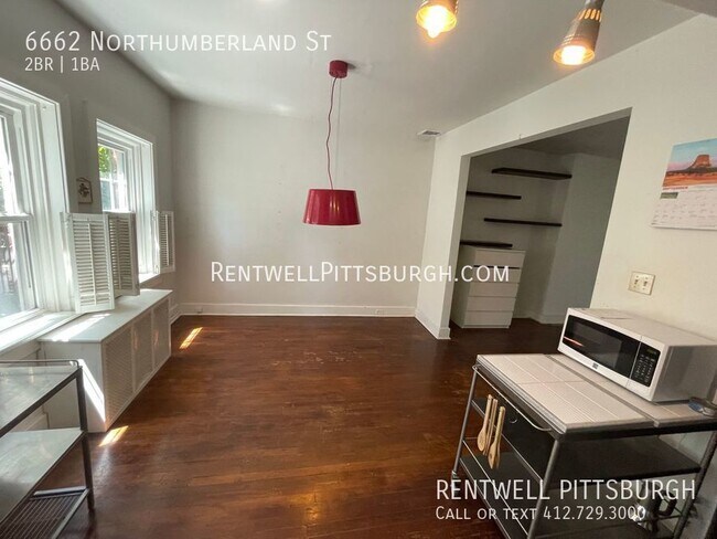 Building Photo - 2 Bedroom Townhome in Squirrel Hill
