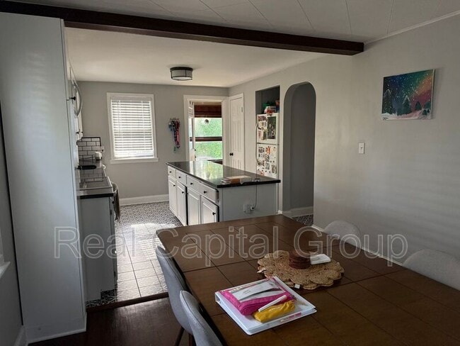 Foto del edificio - 226 Capen Blvd