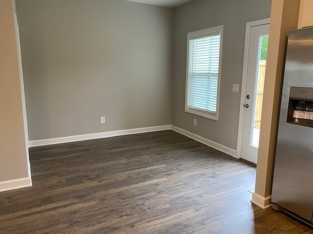 Building Photo - 218 Mansfield Dr