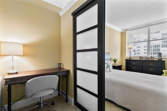Foto del edificio - 4250 Galt Ocean Dr