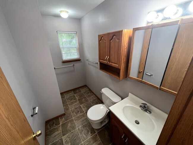 Foto del edificio - Spacious 4 Bedroom Unit in Central Manhattan!