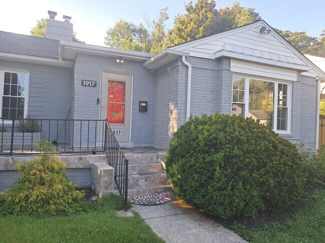 Foto del edificio - 1917 Plyers Mill Rd