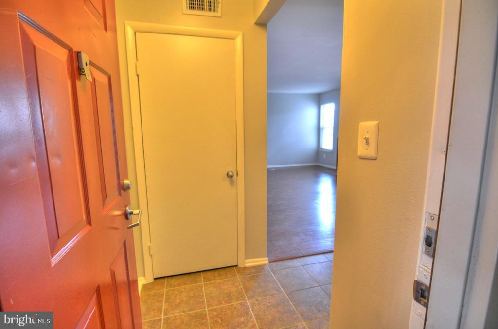 Primary Photo - 1707 Ascot Way