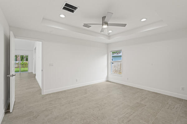 Foto del edificio - 5911 Seagrape Dr