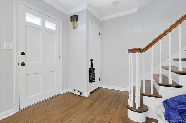 Foto del edificio - 136 Johnson Rd