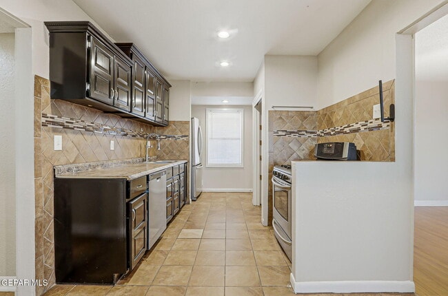 Foto del edificio - 2515 Arizona Ave