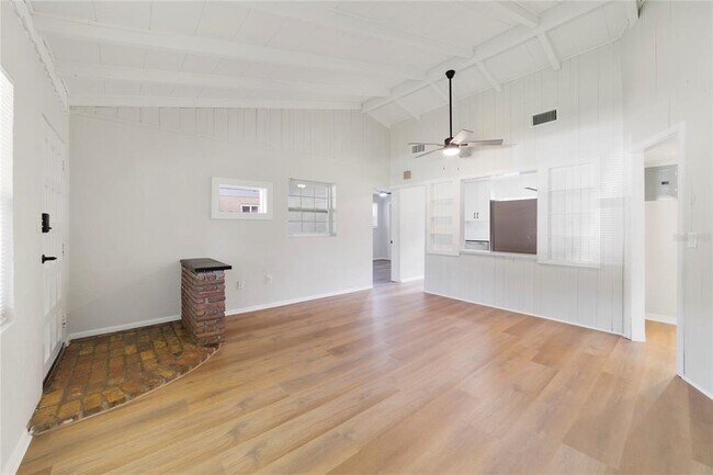 Foto del edificio - 3511 Backspin Ln