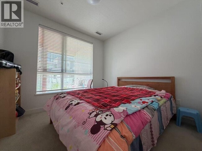 Building Photo - 3581 Ross Drive