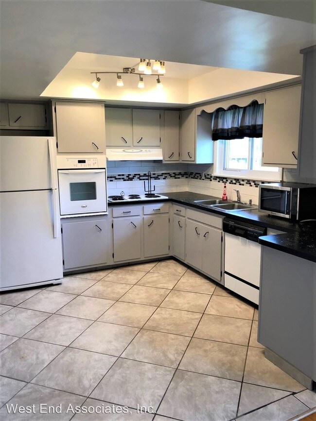 Building Photo - 3 br, 2 bath House - 1250 Wynnewood Drive