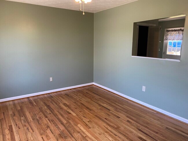 Foto del edificio - 544 Hull St