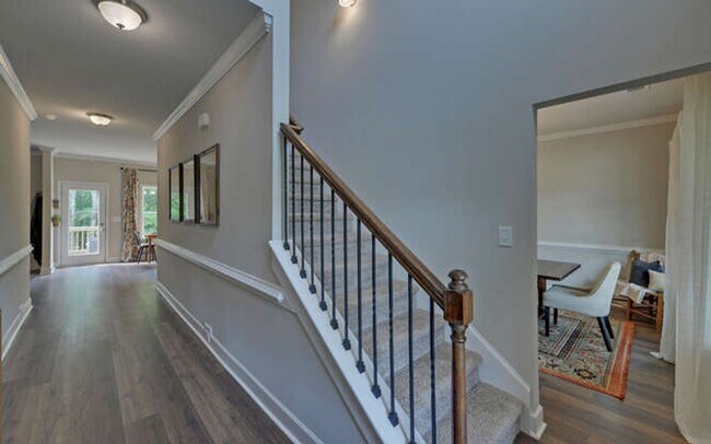 Foto del edificio - 4545 Highland Gate Pkwy