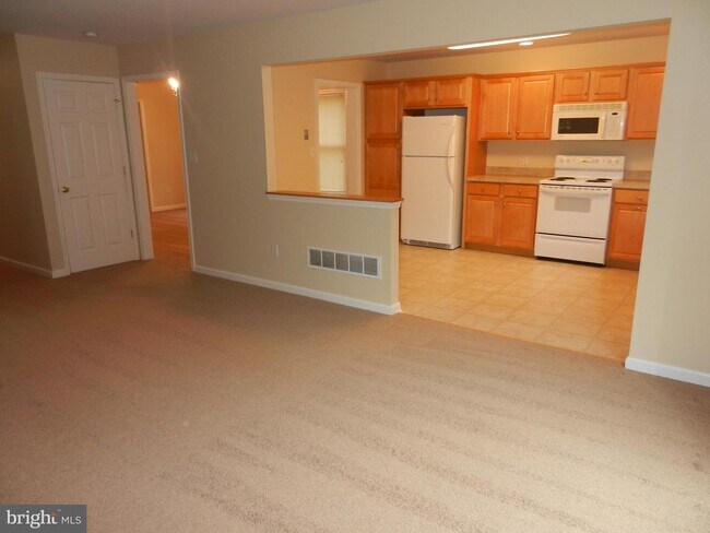 Building Photo - 106 Garris Rd