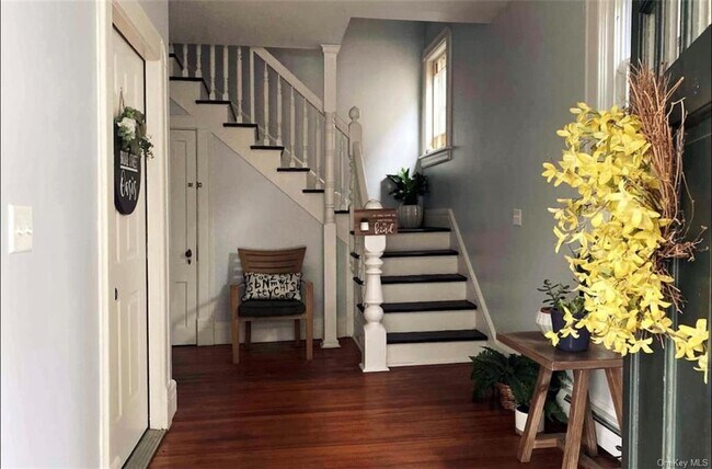 Foto del edificio - 99 Bridge St