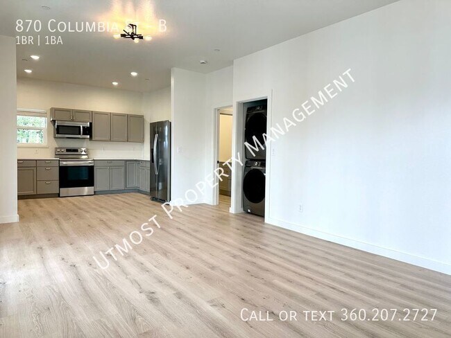Foto del edificio - Beautifully Renovated 1BD ADU with Stunnin...