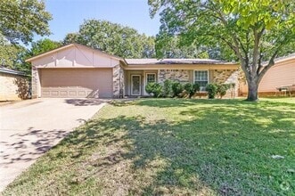 Building Photo - 4807 Crestmont Ct