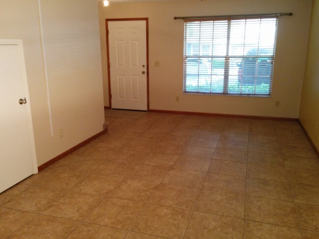 608 Lynchburg Dr Brandon Fl 33511 House For In Apartments 608 Lynchburg Dr Brandon Fl 33511