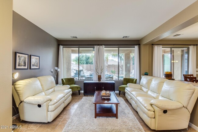 Building Photo - 4112 E Saraband Way