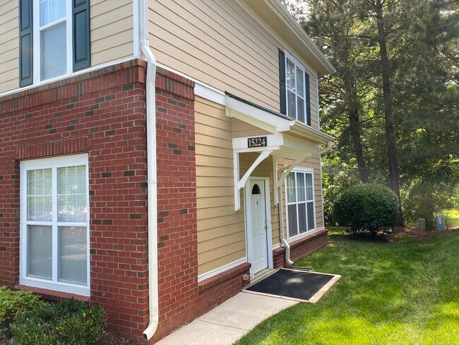 Foto del edificio - 15224 Coventry Ct Ln