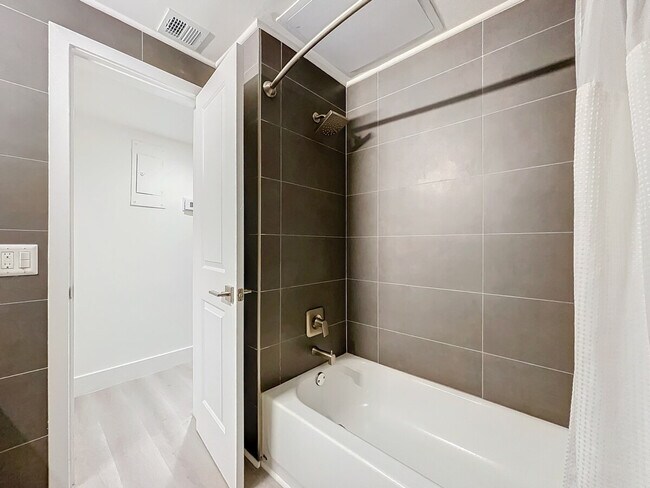 Foto del edificio - 1401 SE 15th St