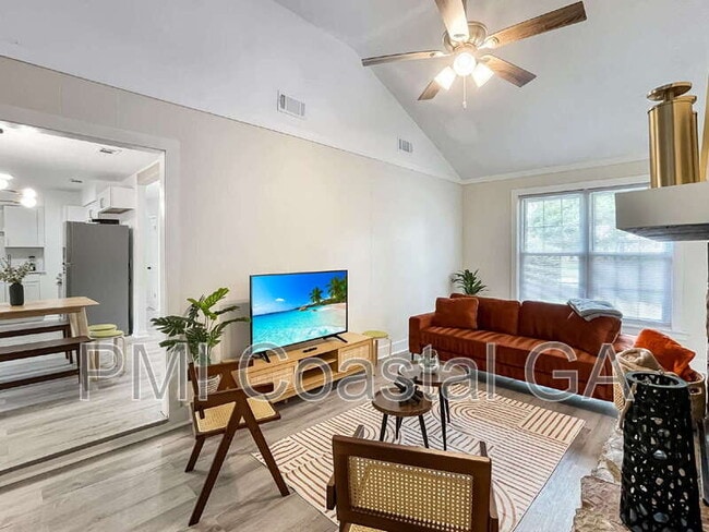 Foto del edificio - 1224 Crawford Way