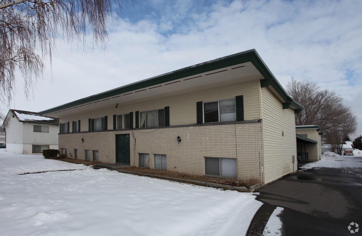 202 Moonlite Dr, Idaho Falls, ID 83402 Apartments in Idaho Falls, ID