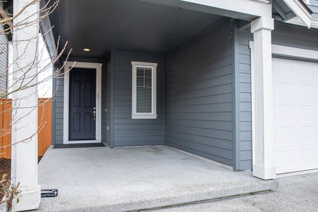 Foto del edificio - 3048 Puget Meadow Loop NE