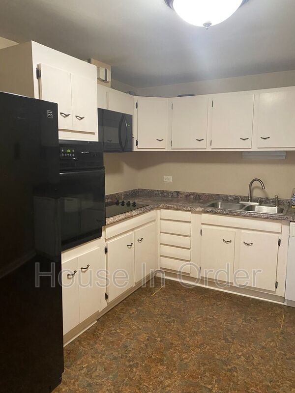 Foto del edificio - 30 Edgemont Rd