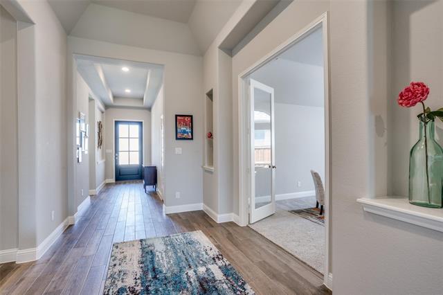 Foto del edificio - 8800 Roseway Trl