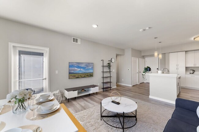 Foto del edificio - 375 Harbour Cove Dr