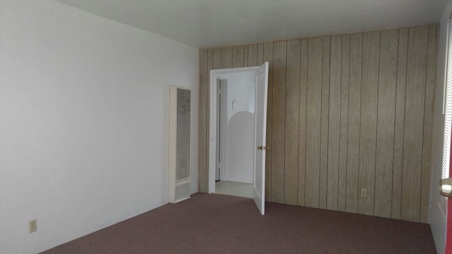 Building Photo - 1701 41st Ave C