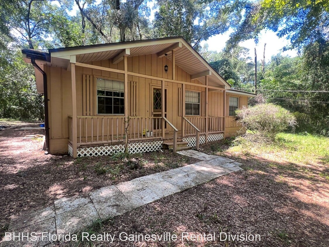 Primary Photo - 3 br, 1.5 bath House - 3061 SE 28th Ave